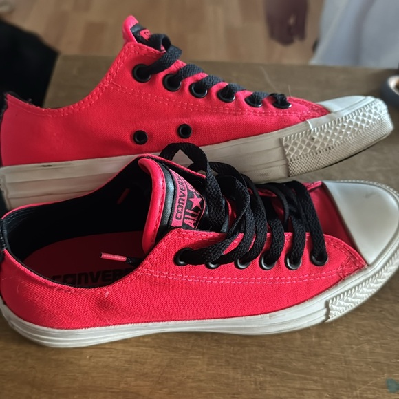 Converse - Picture 4 of 6